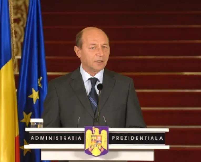 Basescu: Solicitarile ministerelor ar duce la un deficit bugetar de 9%