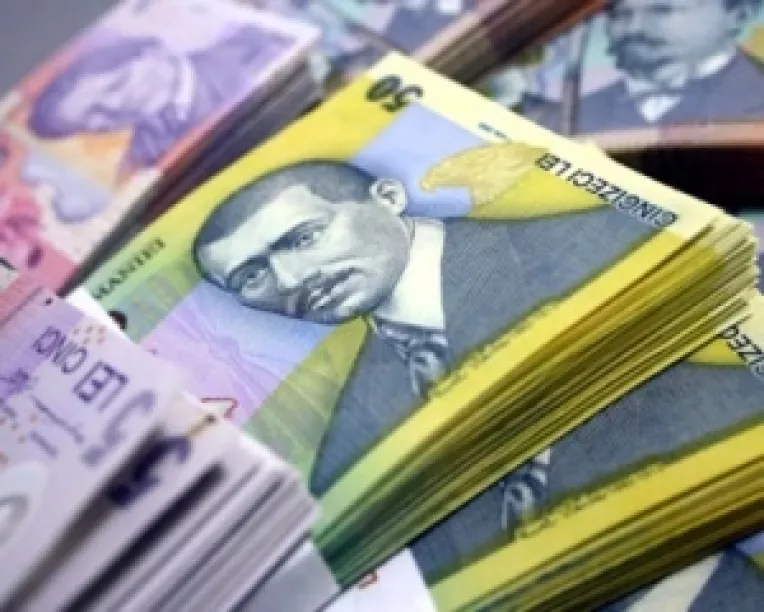 Depozitul bancar in lei este mai avantajos decat cel in euro