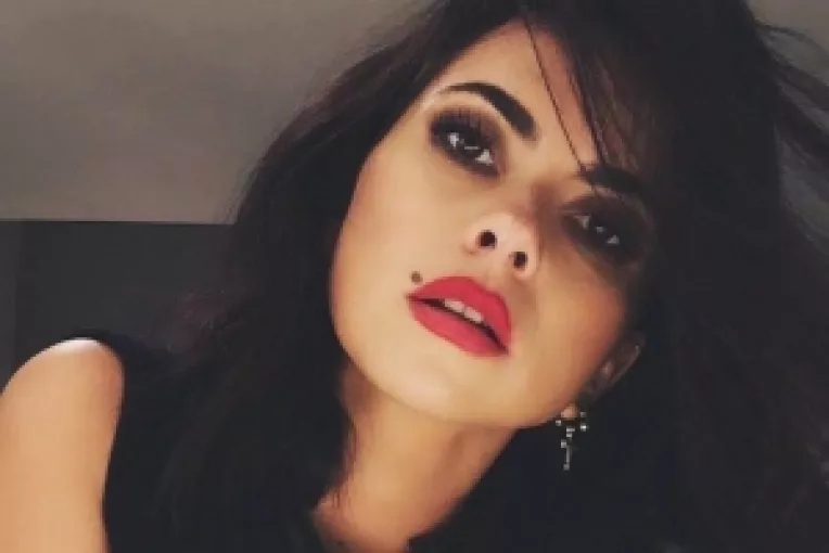 INNA lanseaza primul single de pe albumul YO, Iguana, cu videoclip oficial