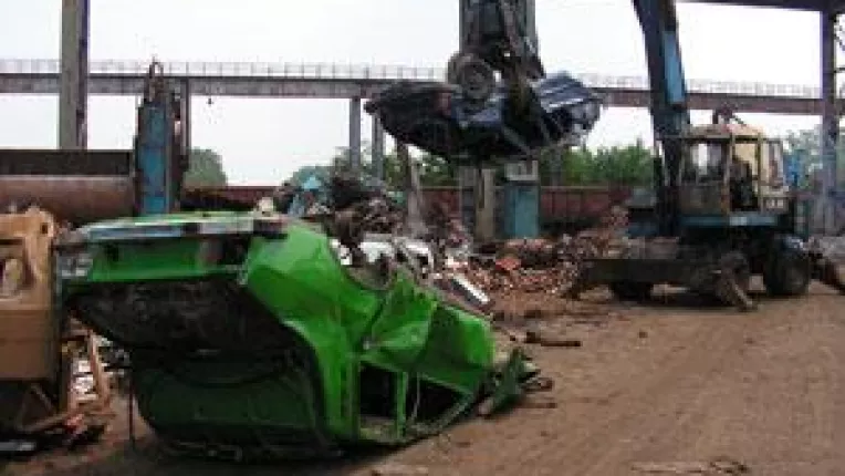 Prea multe rable pentru atat de putine masini. Doljenii au epuizat Loganurile