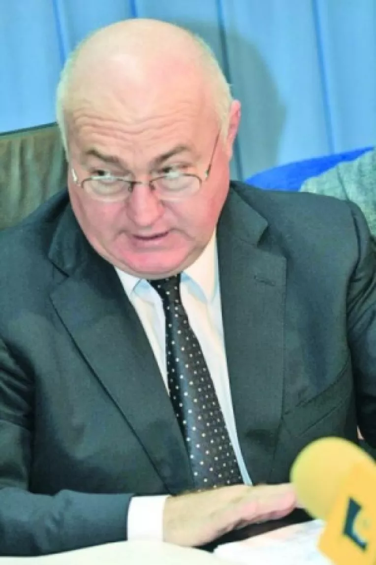 Trimisi unul la Suceava, iar celalalt la Harghita, Danut Culetu si Cosmin Andrei nu s-au hotarat daca accepta detasarile